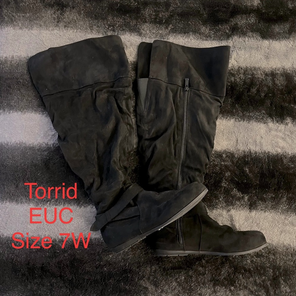 EUC Torrid Faux Suede Over the Knee Boots Wide Calf Size 7W